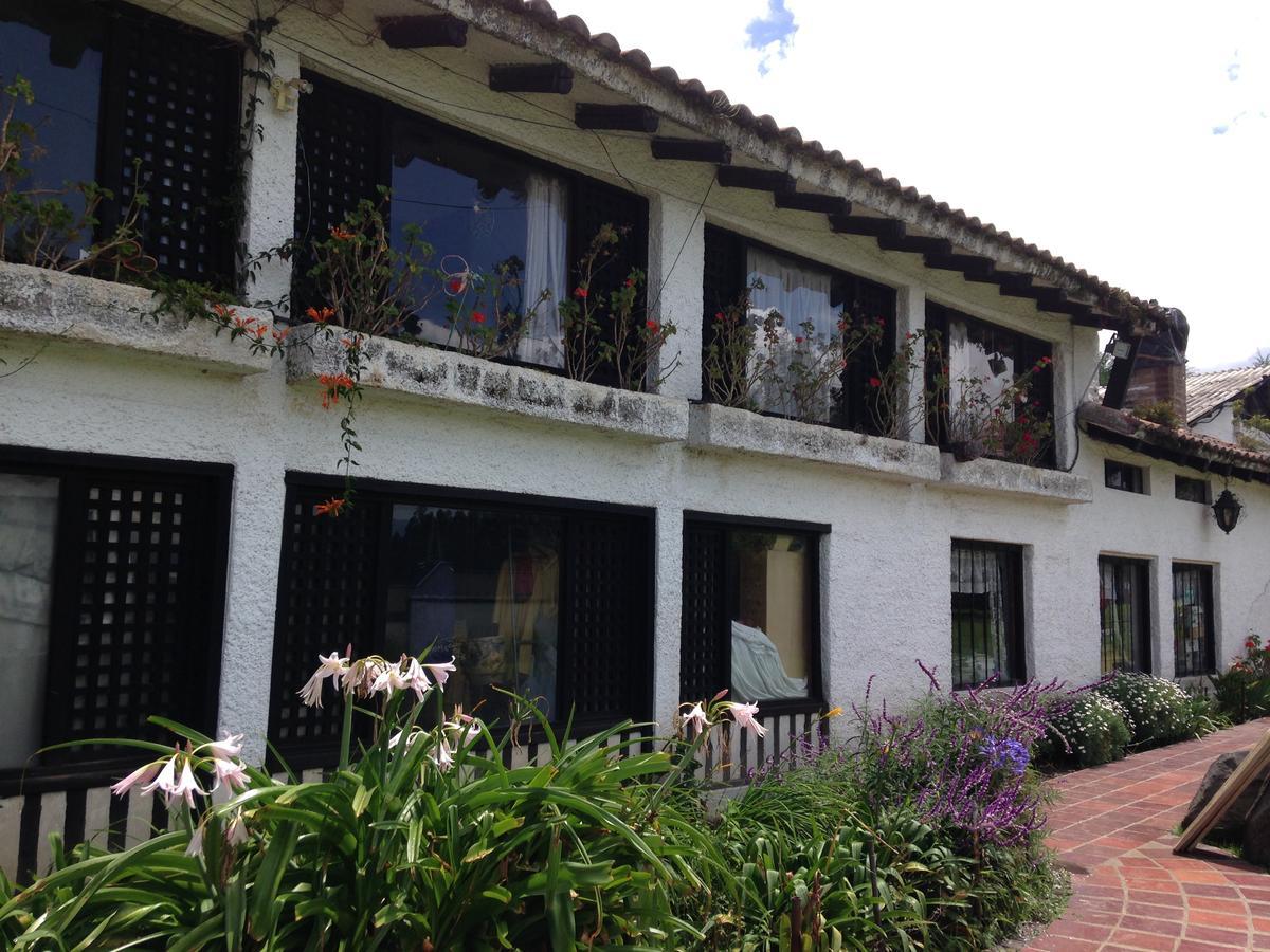 Mansion Samzara Hosteleria Sangolquí Eksteriør bilde